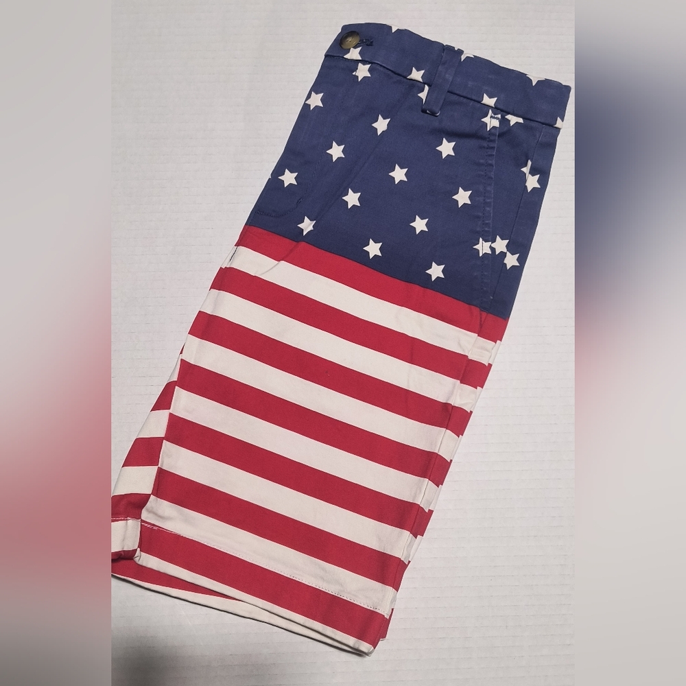 Boys Vineyard Vines Patriotic American Flag Shorts Size Ten 10 Red White Blue